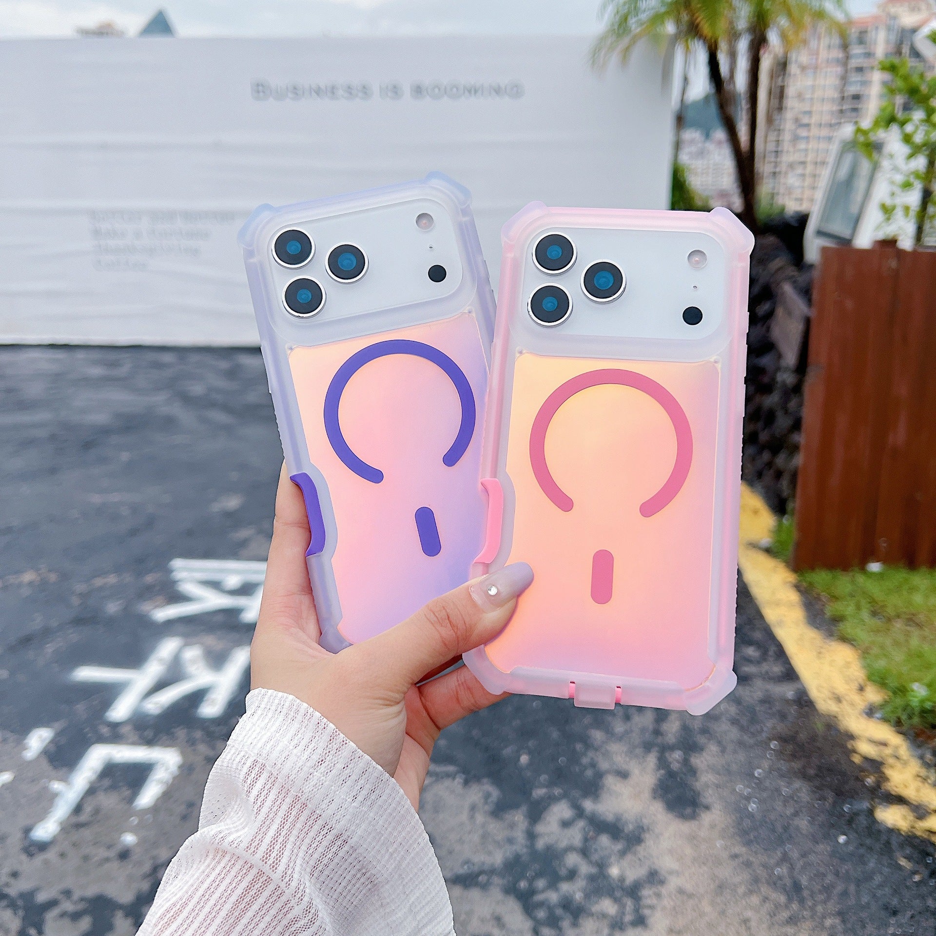 Creative Strong Magnetic Shockproof Phone Case for  iPhone 17 Pro  iPhone  16