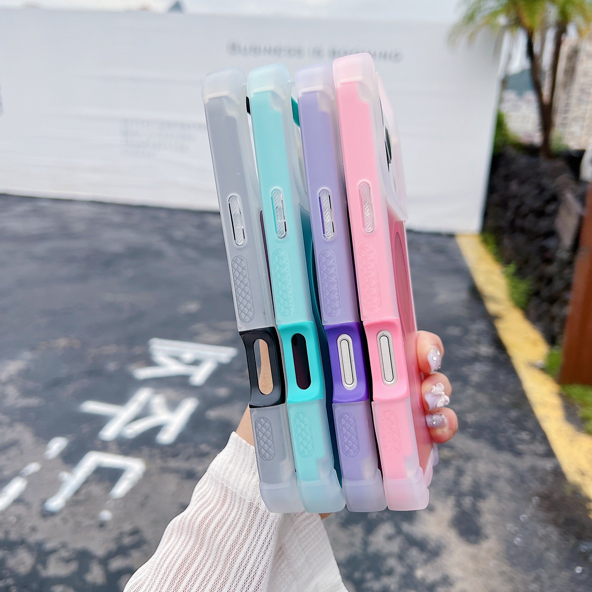 Creative Strong Magnetic Shockproof Phone Case for  iPhone 17 Pro  iPhone  16