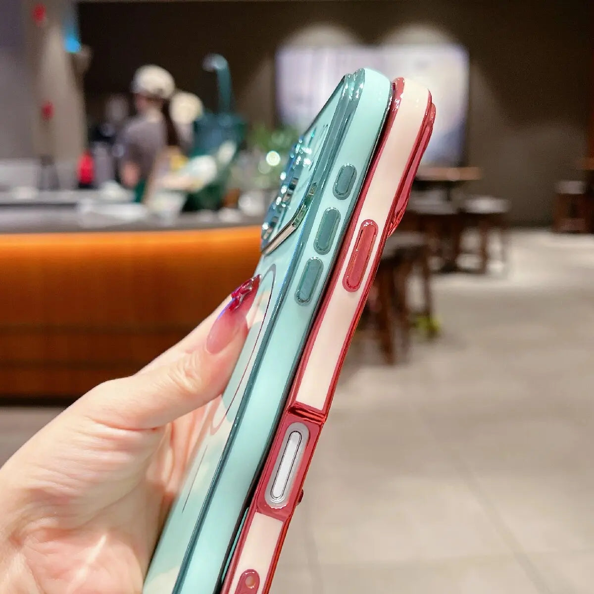 Cute magnetic case with wavy edges